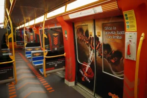 Gardaland arriva a Milano: viaggio esperenziale a bordo della M5