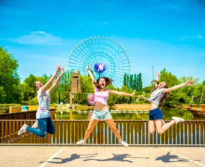 Mirabilandia, la scuola esce dall’aula: l’esperienza tra scienza e divertimento