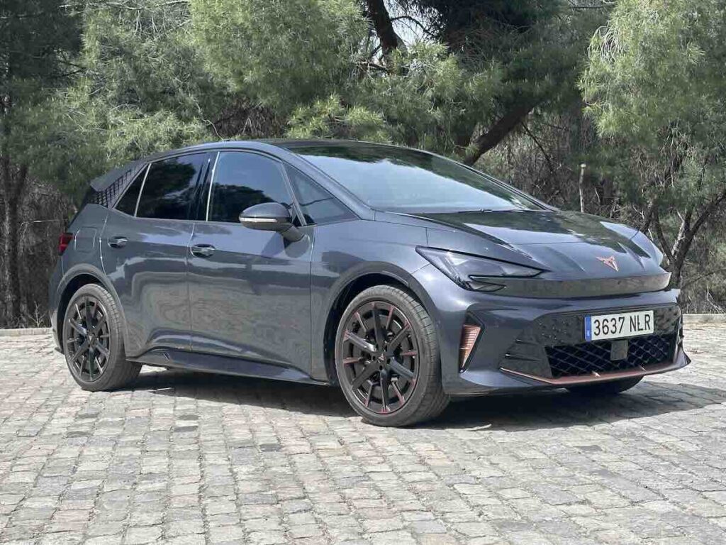 Nuova Cupra Born 2026