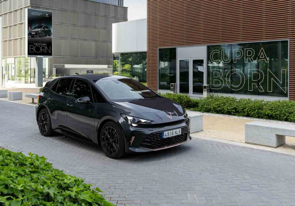 Nuova Cupra Born 2026