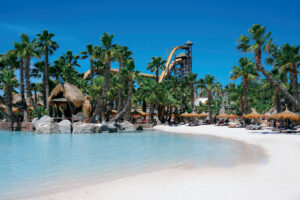 Caribe Bay cavalca il boom dei long weekend con i pacchetti Parco+Hotel