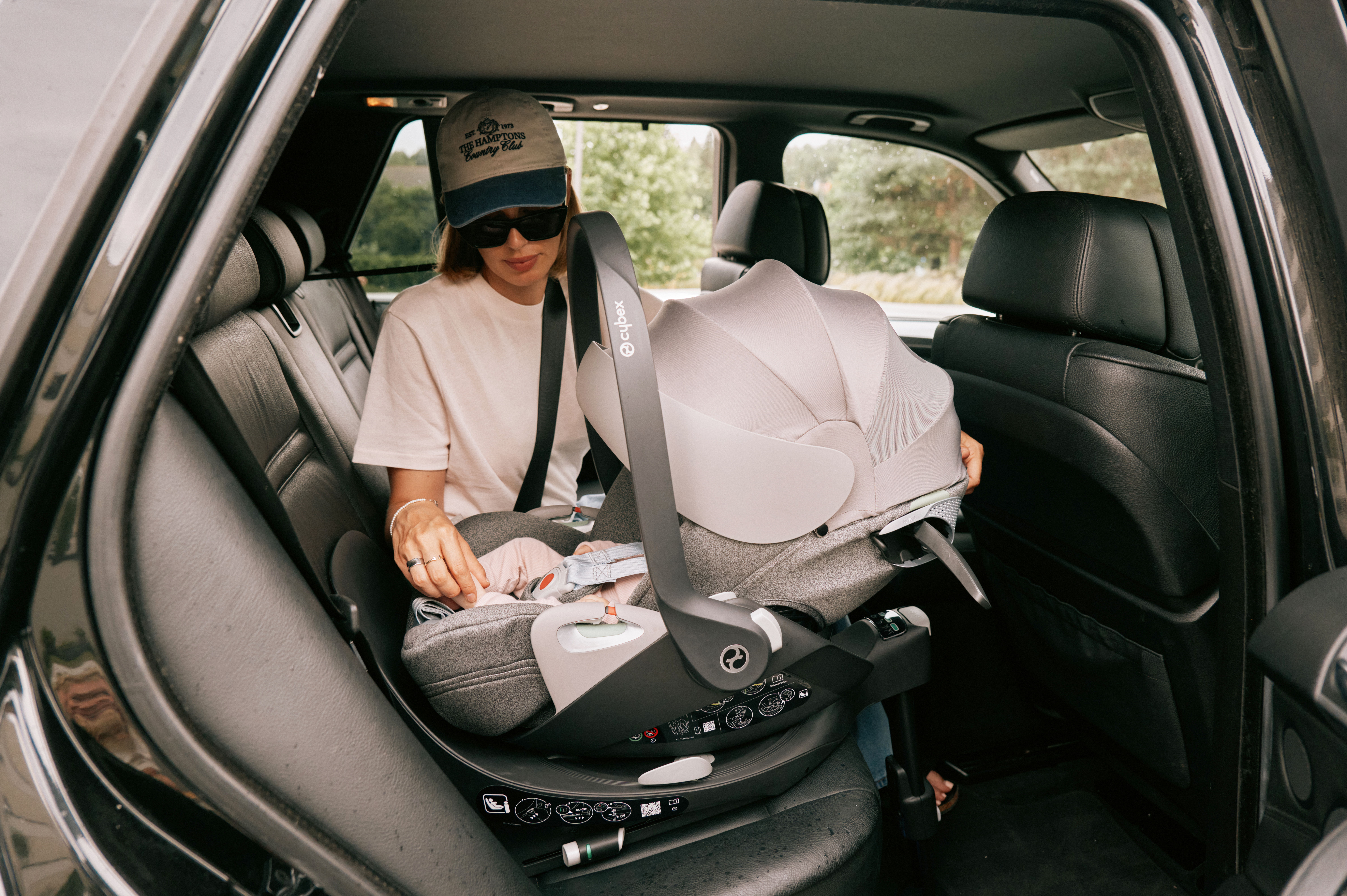 Sicurezza bambini in auto, CYBEX lancia l’allarme sugli errori più comuni con il seggiolino