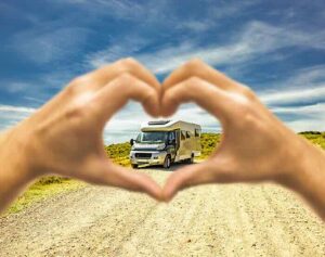 Camper, la libertà su quattro ruote conquista nuovi viaggiatori