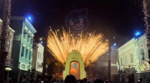 Sky Parade, la magia del cinema torna a illuminare il cielo di Movieland fino a domenica